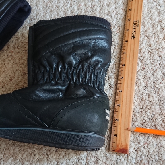 Sorel Black Leather Quilted Winter Calf High Boots Size 8 - Picture 6 of 16